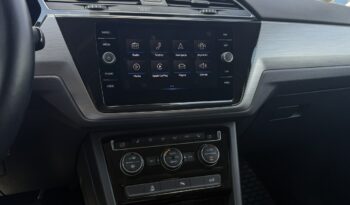 Volkswagen Touran | FWD (przód) | Automatyczna | 150 KM | Niebieski full