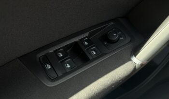 Volkswagen Touran | FWD (przód) | Automatyczna | 150 KM | Niebieski full