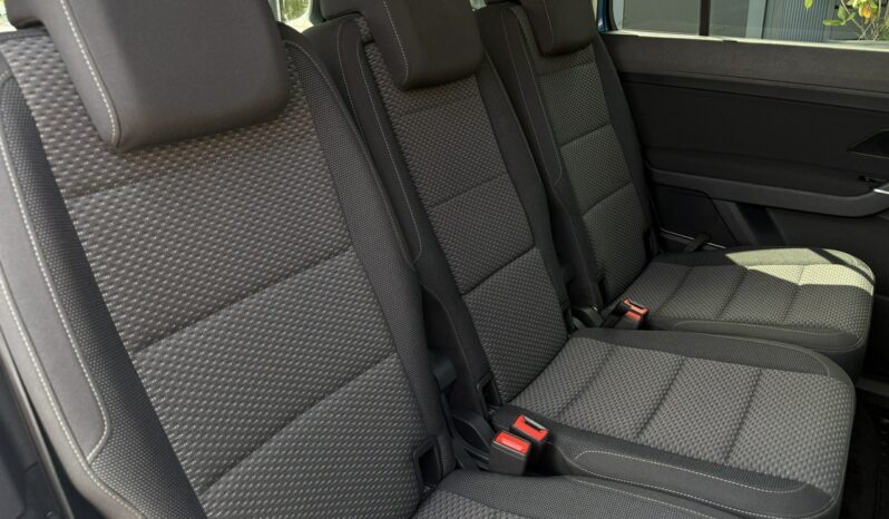 Volkswagen Touran | FWD (przód) | Automatyczna | 150 KM | Niebieski full