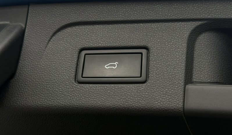 Volkswagen Touran | FWD (przód) | Automatyczna | 150 KM | Niebieski full