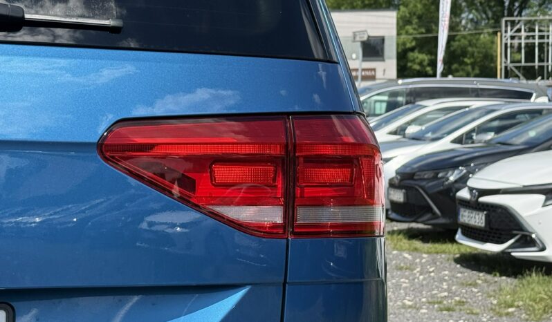 Volkswagen Touran | FWD (przód) | Automatyczna | 150 KM | Niebieski full