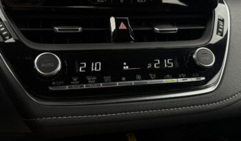 Toyota Corolla | FWD (przód) | Automatyczna | 140 KM | Biały full