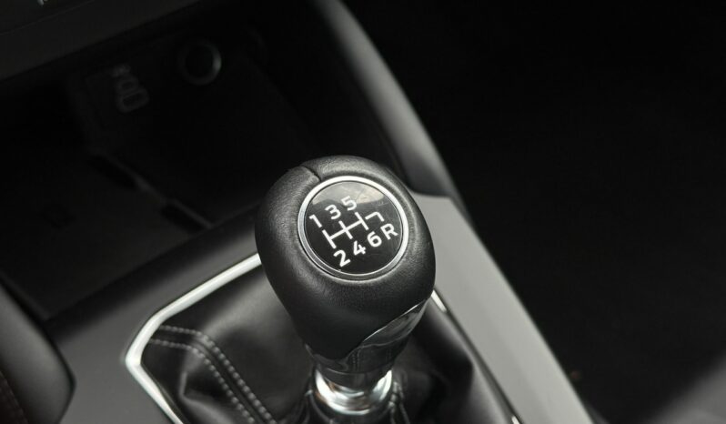 Ford Focus | FWD (przód) | Manualna | 125 KM | Biały full