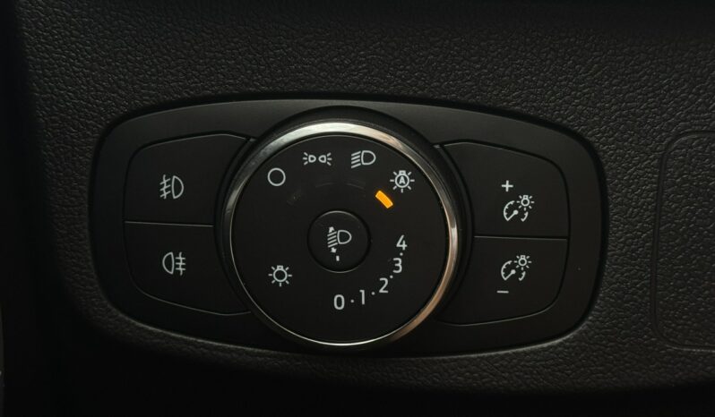Ford Focus | FWD (przód) | Manualna | 125 KM | Biały full
