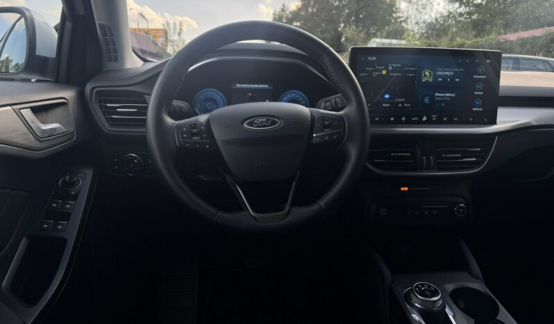 Ford Focus | FWD (przód) | Automatyczna | 115 KM | Biały full