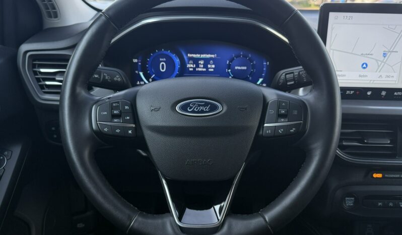 Ford Focus | FWD (przód) | Manualna | 125 KM | Czerwony full