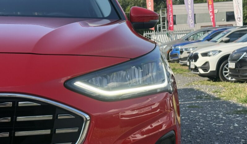 Ford Focus | FWD (przód) | Manualna | 125 KM | Czerwony full