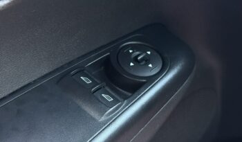 Ford Tourneo Courier | FWD (przód) | Manualna | 100 KM | Biały full