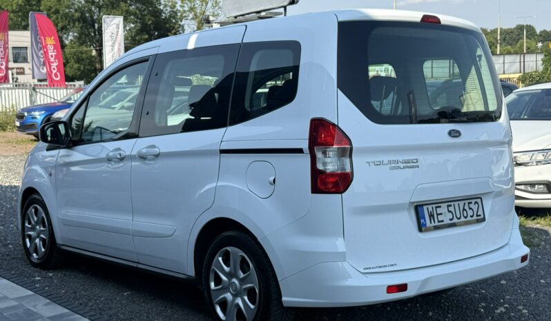 Ford Tourneo Courier | FWD (przód) | Manualna | 100 KM | Biały full