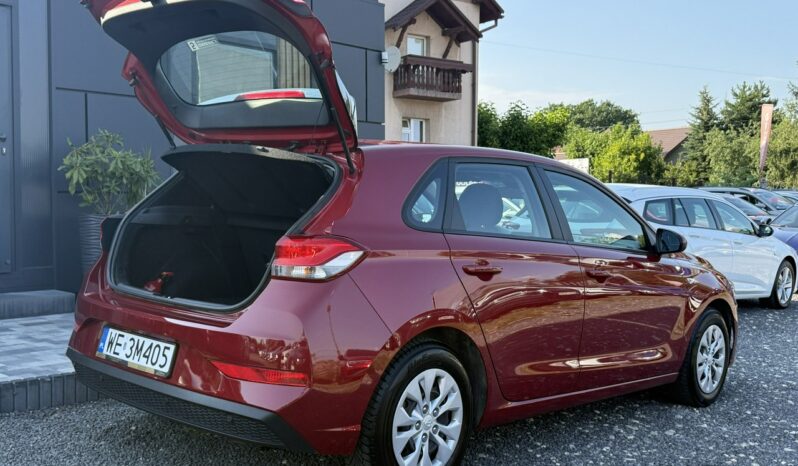 Hyundai i30 | FWD (przód) | Manualna | 110 KM | Bordowy full