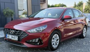 Hyundai i30 | FWD (przód) | Manualna | 110 KM | Bordowy full