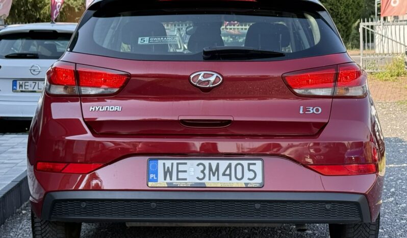 Hyundai i30 | FWD (przód) | Manualna | 110 KM | Bordowy full
