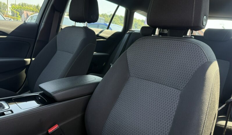 Opel Insignia | FWD (przód) | Automatyczna | 174 KM | Granatowy full