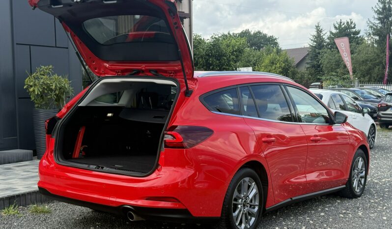 Ford Focus | FWD (przód) | Manualna | 125 KM | Czerwony full