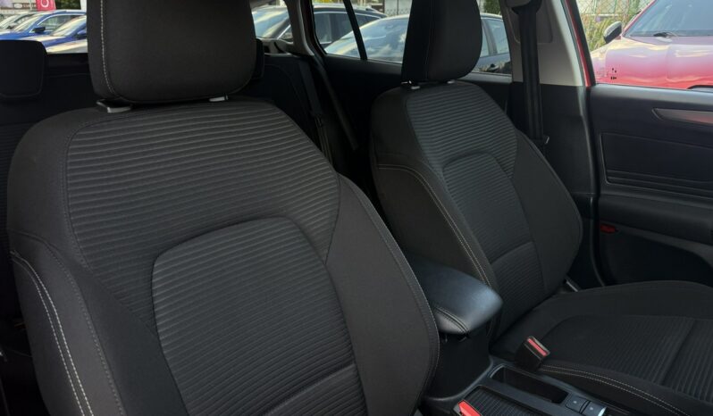 Ford Focus | FWD (przód) | Manualna | 125 KM | Czerwony full