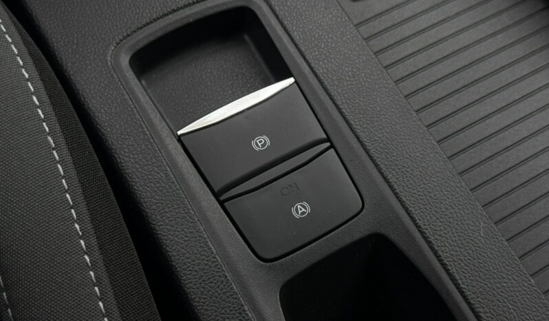 Ford Focus | FWD (przód) | Manualna | 125 KM | Szary full