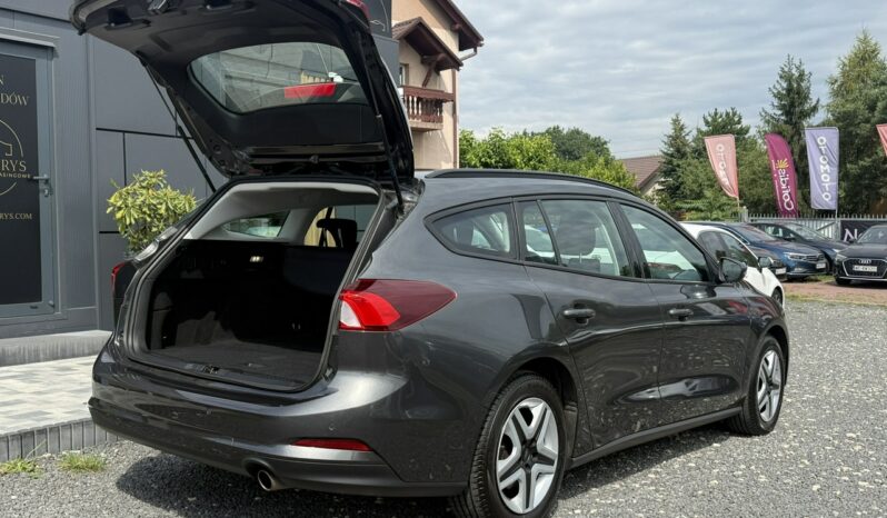 Ford Focus | FWD (przód) | Manualna | 125 KM | Szary full