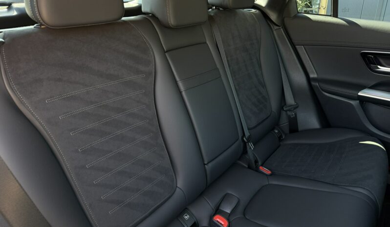 Mercedes-Benz GLC | 4×4 (doł. automatycznie) | Automatyczna | 163 KM | Czarny full