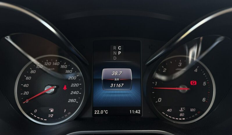 Mercedes-Benz Klasa V | RWD (tył) | Automatyczna | 190 KM | Czarny full