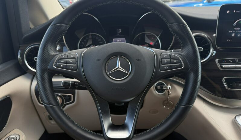 Mercedes-Benz Klasa V | RWD (tył) | Automatyczna | 190 KM | Czarny full
