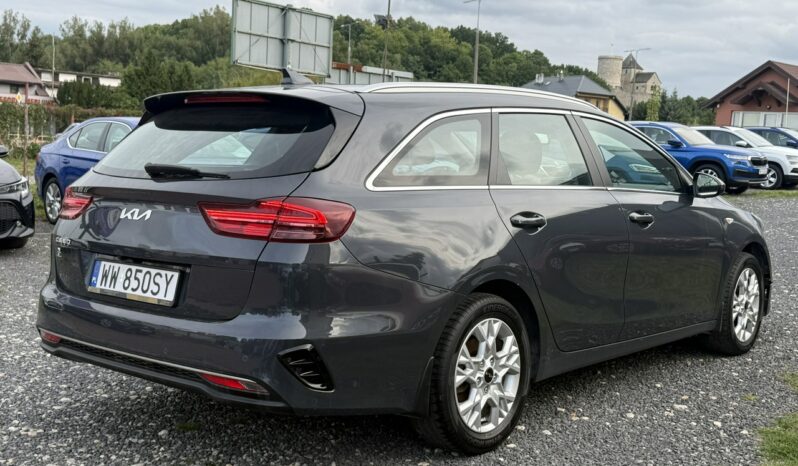 Kia Ceed | FWD (przód) | Manualna | 160 KM | Szary full