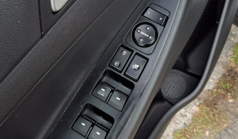 Hyundai Tucson | FWD (przód) | Manualna | 132 KM | Biały full