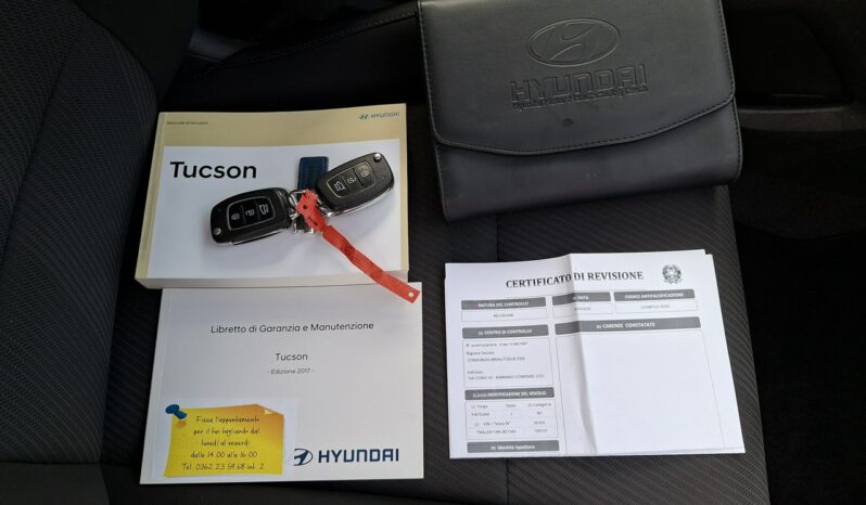 Hyundai Tucson | FWD (przód) | Manualna | 132 KM | Biały full