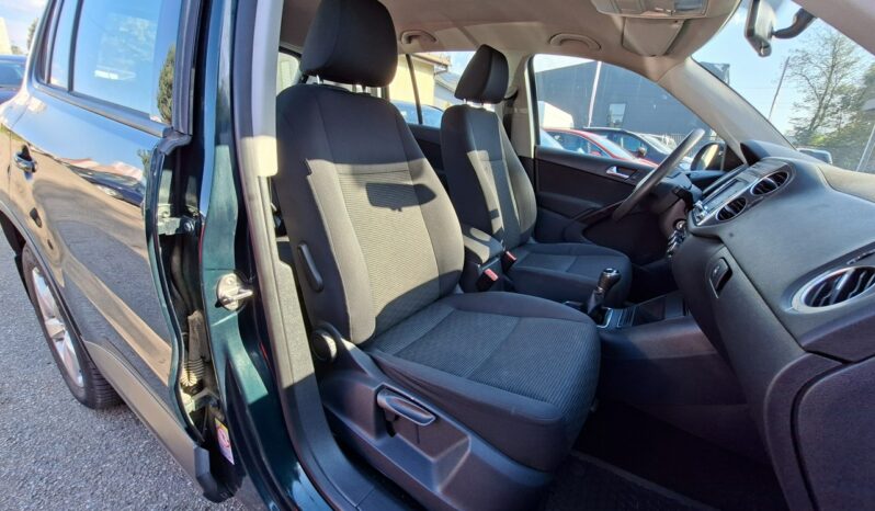 Volkswagen Tiguan | 4×4 (doł. automatycznie) | Manualna | 160 KM | Zielony full