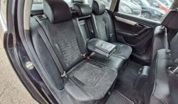 Volkswagen Passat | 4×4 (doł. automatycznie) | Automatyczna | 140 KM | Czarny full