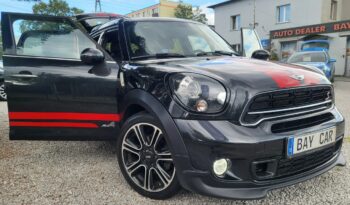 MINI Countryman | 4×4 (stały) | Automatyczna | 143 KM | Czarny full