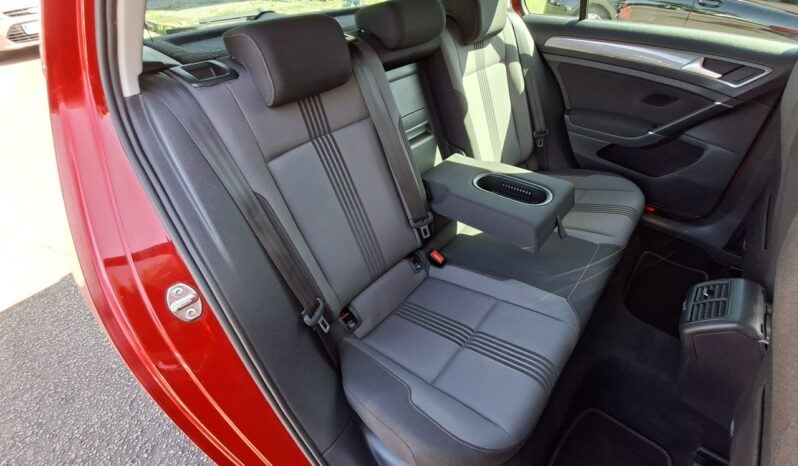 Volkswagen Golf | FWD (przód) | Manualna | 110 KM | Czerwony full