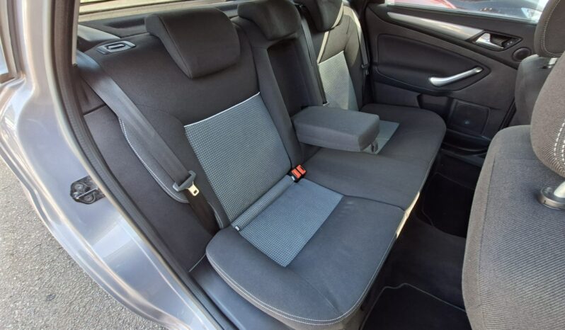 Ford Mondeo | FWD (przód) | Manualna | 140 KM | Szary full