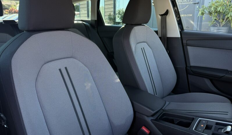 Seat Leon | FWD (przód) | Automatyczna | 150 KM | Granatowy full