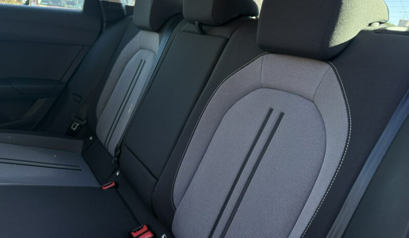 Seat Leon | FWD (przód) | Automatyczna | 150 KM | Granatowy full