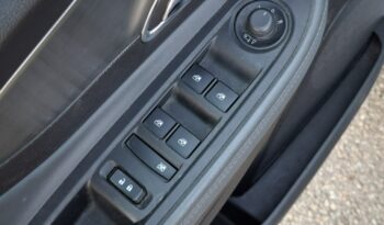Opel Mokka | 4×4 (doł. automatycznie) | Manualna | 140 KM | Czarny full