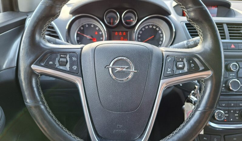 Opel Mokka | 4×4 (doł. automatycznie) | Manualna | 140 KM | Czarny full