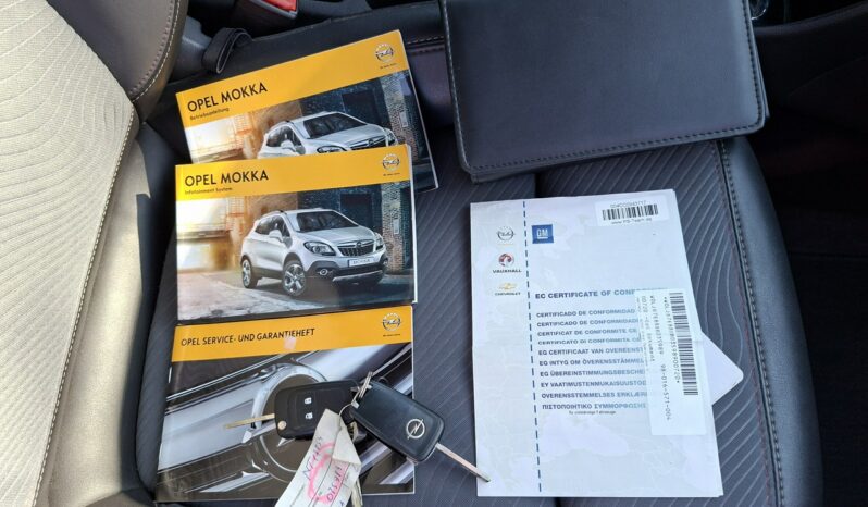 Opel Mokka | 4×4 (doł. automatycznie) | Manualna | 140 KM | Czarny full