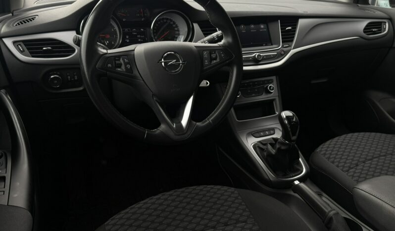 Opel Astra | FWD (przód) | Manualna | 130 KM | Srebrny full
