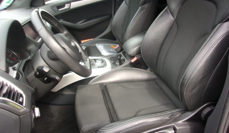 Audi Q5 | 4×4 (stały) | Manualna | 180 KM | Szary full