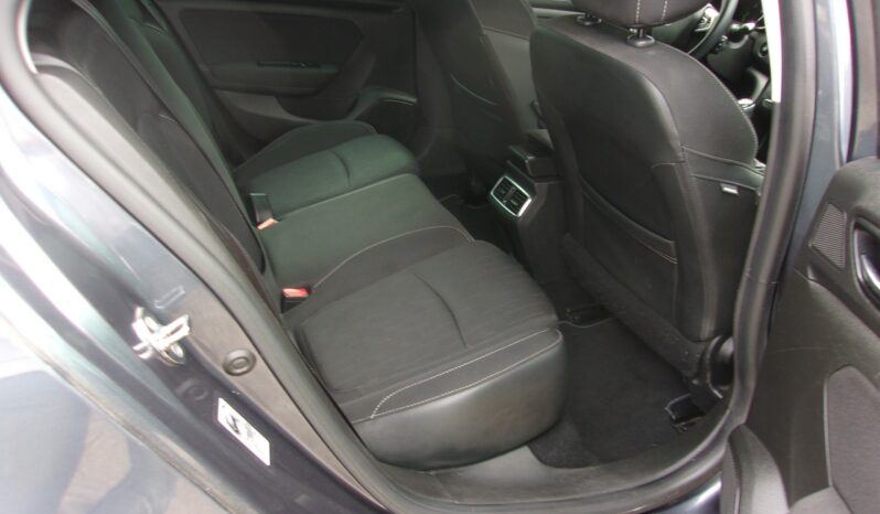 Renault Megane | FWD (przód) | Manualna | 140 KM | Niebieski full