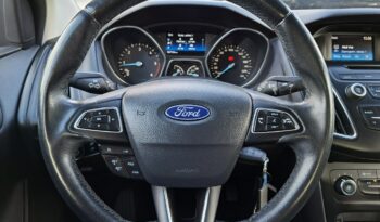 Ford Focus | FWD (przód) | Manualna | 95 KM | Srebrny full