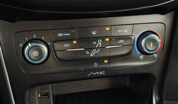 Ford Focus | FWD (przód) | Manualna | 95 KM | Srebrny full