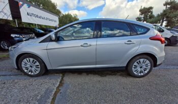 Ford Focus | FWD (przód) | Manualna | 95 KM | Srebrny full