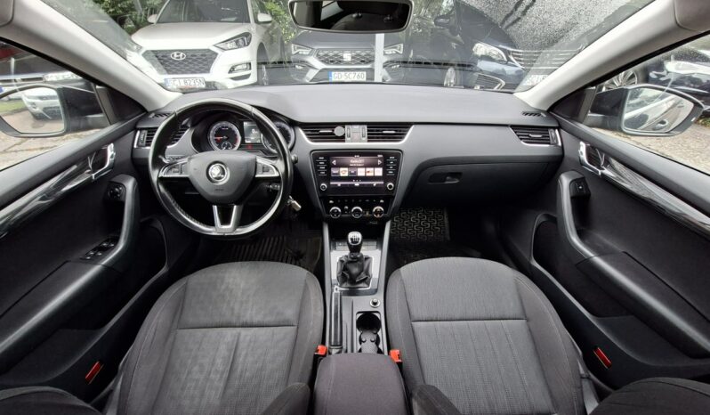 Skoda Octavia | FWD (przód) | Manualna | 150 KM | Czarny full