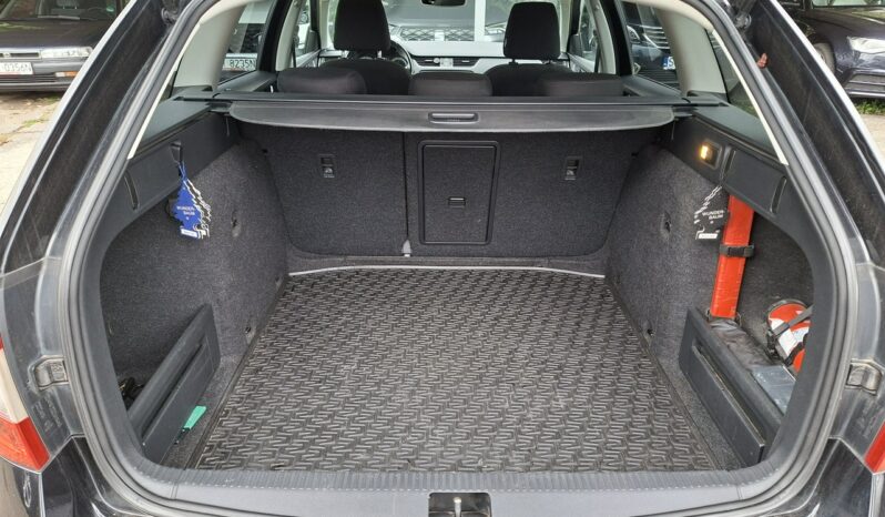 Skoda Octavia | FWD (przód) | Manualna | 150 KM | Czarny full