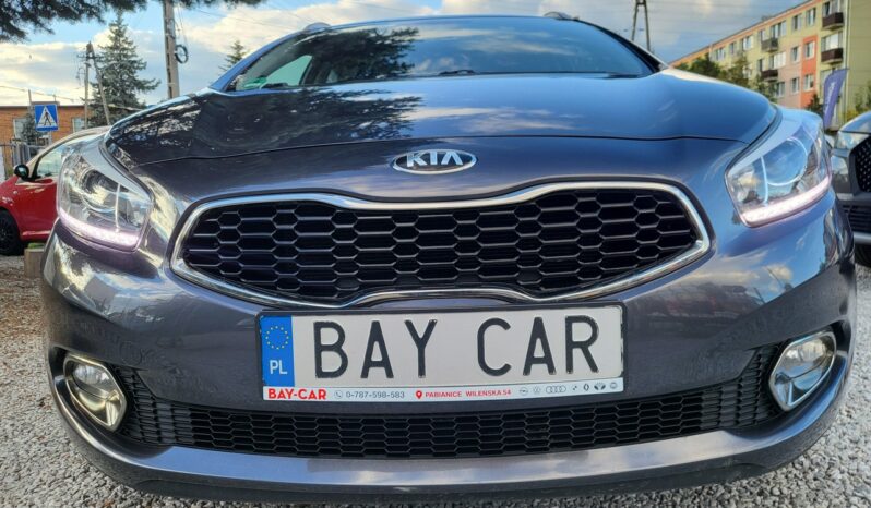 Kia Ceed | FWD (przód) | Manualna | 135 KM | Szary full