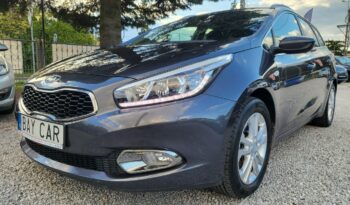 Kia Ceed | FWD (przód) | Manualna | 135 KM | Szary full