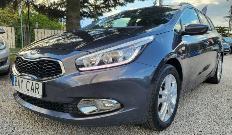Kia Ceed | FWD (przód) | Manualna | 135 KM | Szary full