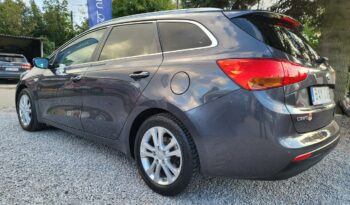 Kia Ceed | FWD (przód) | Manualna | 135 KM | Szary full