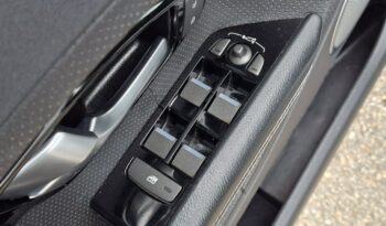 Land Rover Range Rover Evoque | 4×4 (doł. automatycznie) | Automatyczna | 180 KM | Srebrny full